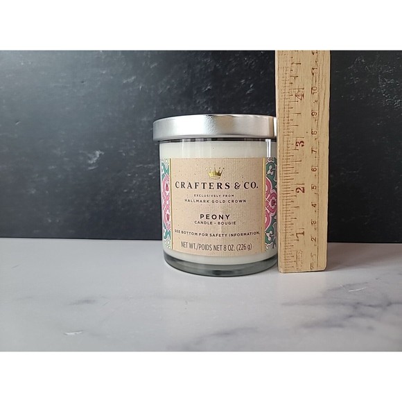 Crafters & CO. Exclusively From Hallmark Gold Crown Peony Candle 8oz - Picture 10 of 10
